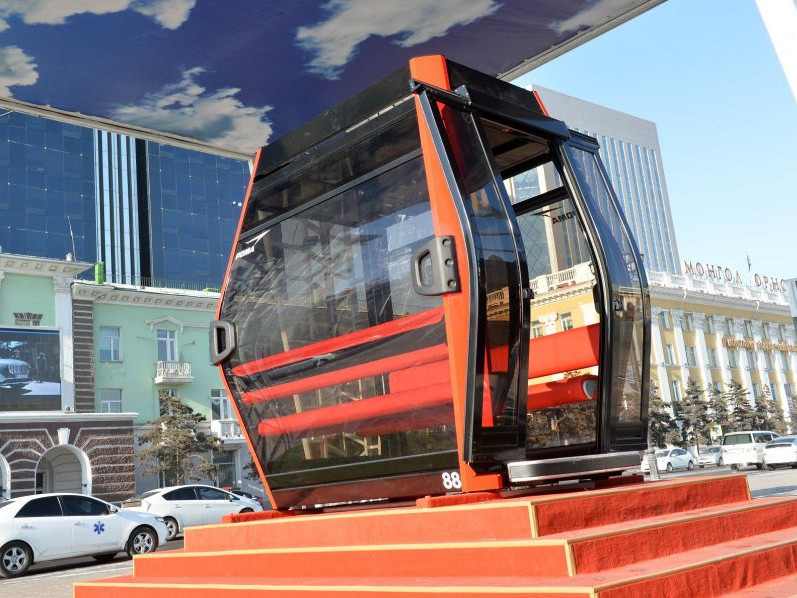 "Яармаг-Хархорин зах чиглэлийн 4.2 км замын дүүжин тээврийн тээврийн шавийг маргааш тавина" гэж мэдээлжээ